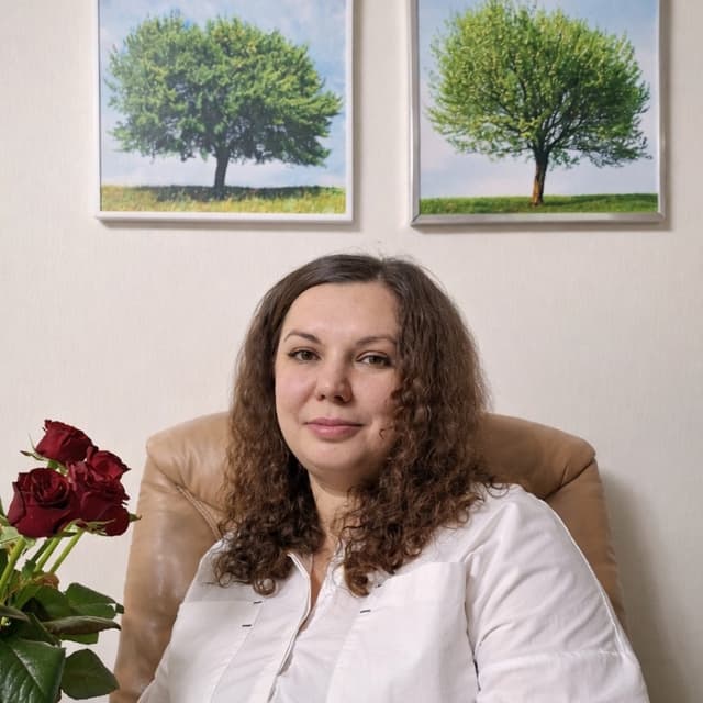 Оксана - Психолог, Психотерапевт