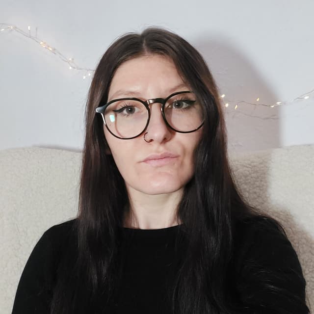 Ксенія Глуханюк - Психолог-консультант