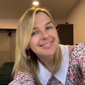 Олена - Психолог-консультант