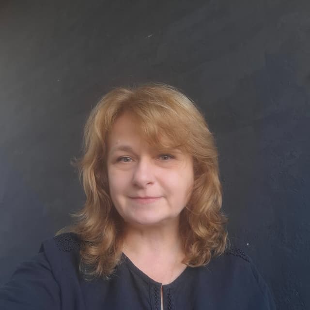 Юлія Боринець Юлія Боринець - Психолог