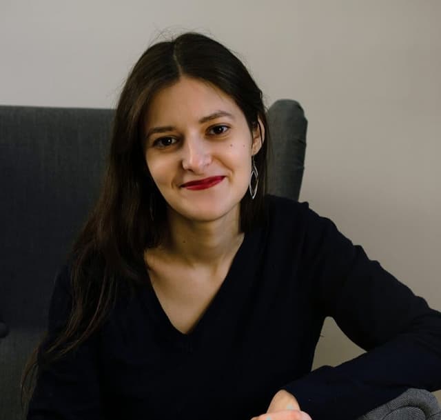 Дана Дана - Психотравматолог, Психотерапевт